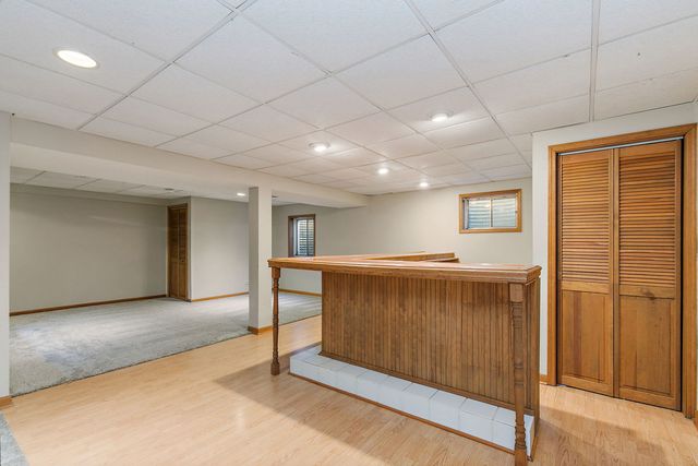 4025 Peartree Drive, Lake In The Hills, IL 60156