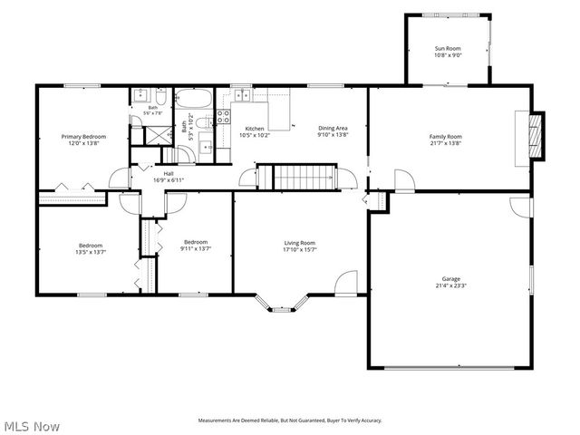 2411 Otterbin Street, Louisville, OH 44641