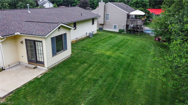 2411 Otterbin Street, Louisville, OH 44641
