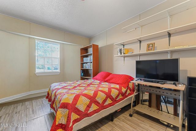 118 James Drive, Gulfport, MS 39503