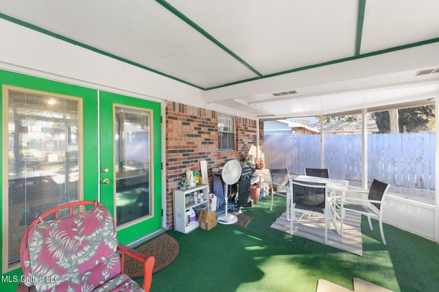 118 James Drive, Gulfport, MS 39503