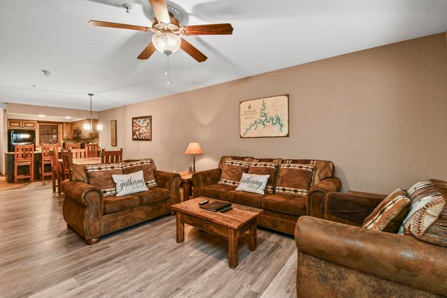 164 Dogwood Park Trail 1204, Branson, MO 65616