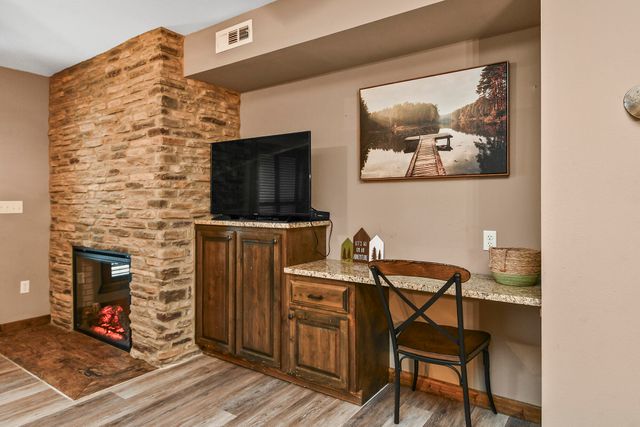 164 Dogwood Park Trail 1204, Branson, MO 65616