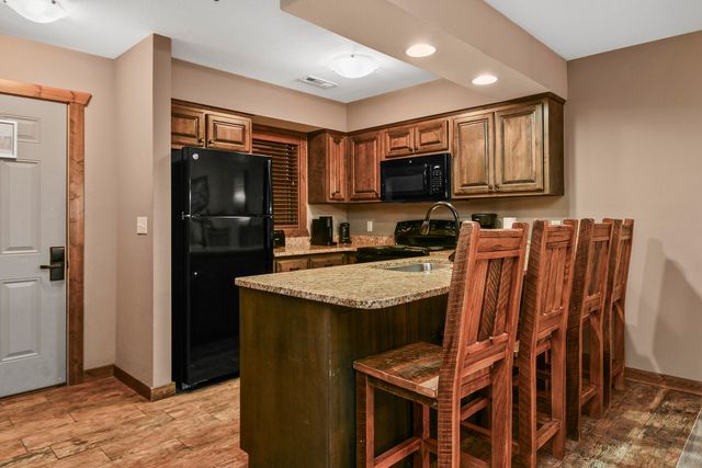 164 Dogwood Park Trail 1204, Branson, MO 65616