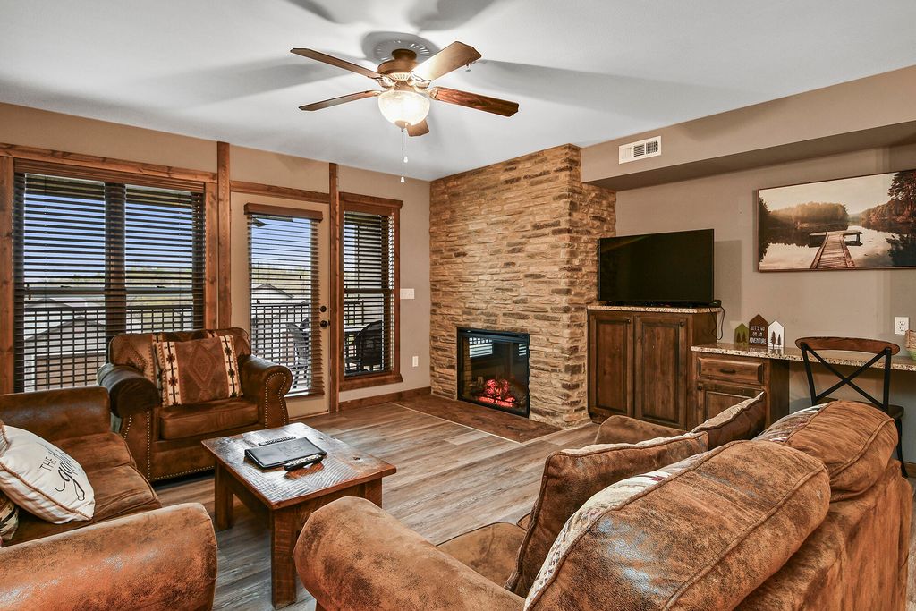 164 Dogwood Park Trail 1204, Branson, MO 65616