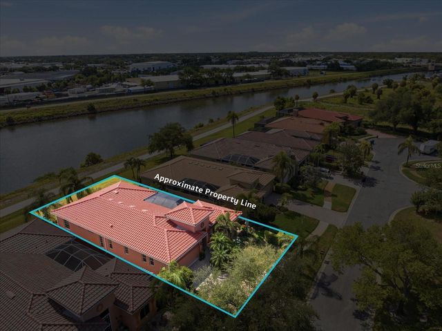 210 RIO TERRA, Venice, FL 34285