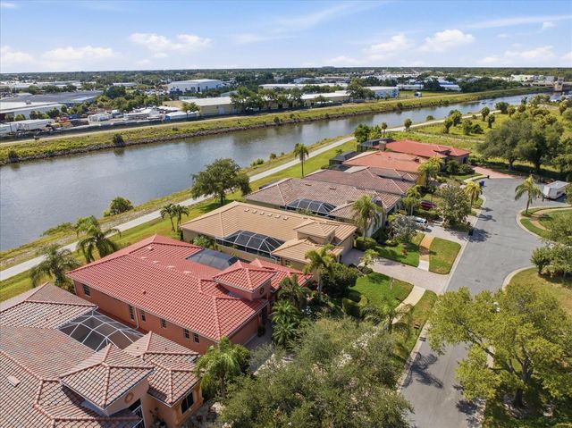 210 RIO TERRA, Venice, FL 34285