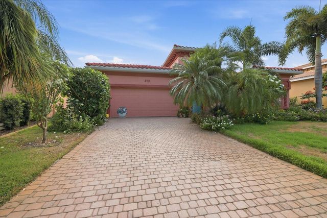 210 RIO TERRA, Venice, FL 34285