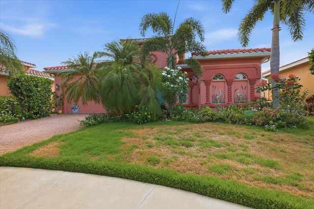 210 RIO TERRA, Venice, FL 34285