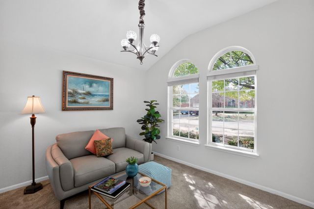 591 Middle CRK, Buda, TX 78610