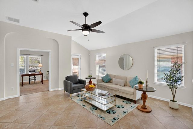 591 Middle CRK, Buda, TX 78610