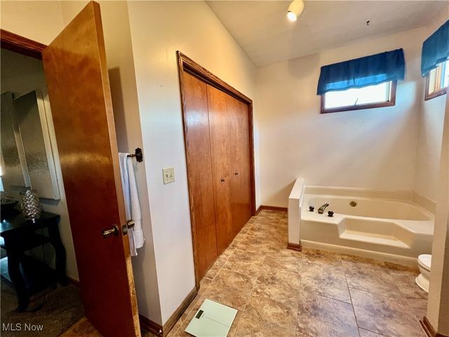 64508 Slade Road, Cambridge, OH 43725