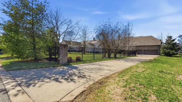 2616 Sporting Hill Bridge Rd, Thompsons Station, TN 37179