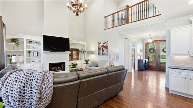 2616 Sporting Hill Bridge Rd, Thompsons Station, TN 37179