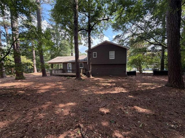734 Marthas Drive, Lawrenceville, GA 30045