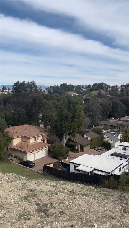 4900 llano, Woodland Hills, CA 91364 — photo 2