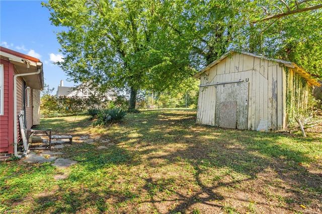 1058 Main Street, Walnut Cove, NC 27052