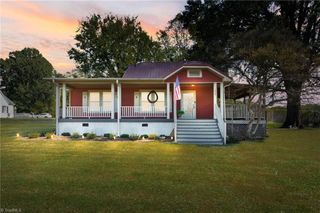 1058 Main Street, Walnut Cove, NC 27052