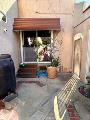 6147 Gundry, Long Beach, CA 90805