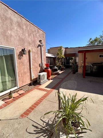 6147 Gundry, Long Beach, CA 90805