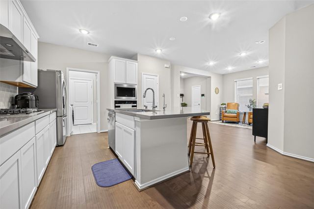 4134 Kinsey Street, Rosharon, TX 77583