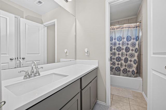 4134 Kinsey Street, Rosharon, TX 77583