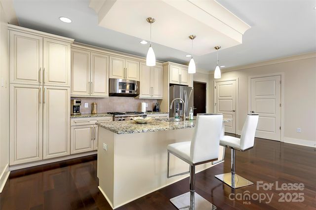 222 S Caldwell Street 1601, Charlotte, NC 28202