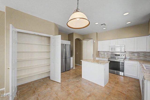 10339 S 181ST Avenue, Goodyear, AZ 85338