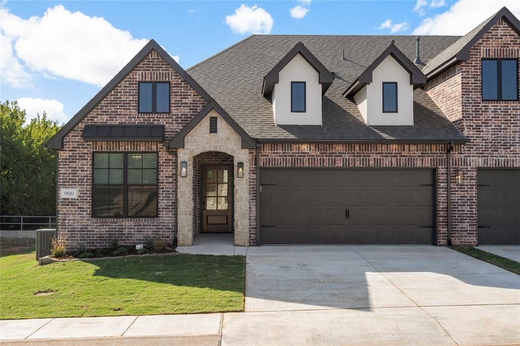 4224 Abbey Park Drive, Edmond, OK 73025