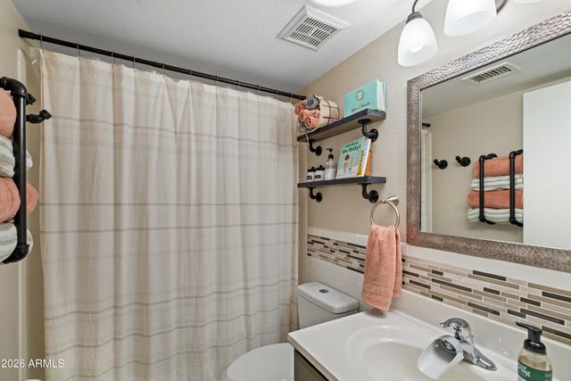 11016 N 66TH Drive, Glendale, AZ 85304