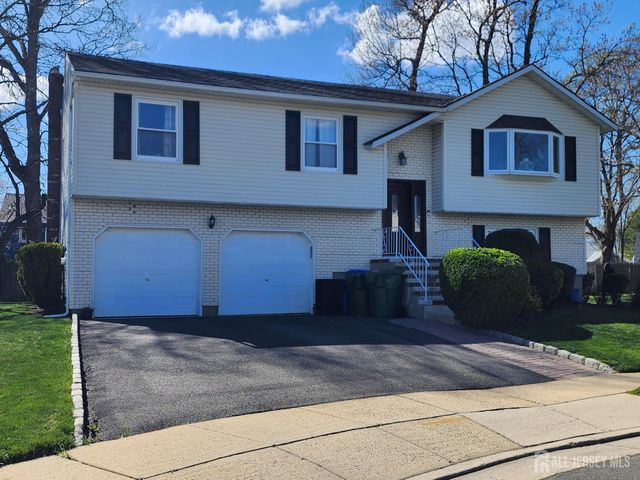 71 Rodak Circle, Edison, NJ 08817