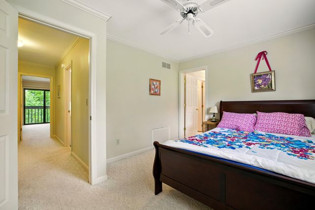 1011 Hancock Circle 9-10, Harrodsburg, KY 40330