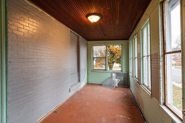 1027 6th STREET S, La Crosse, WI 54601