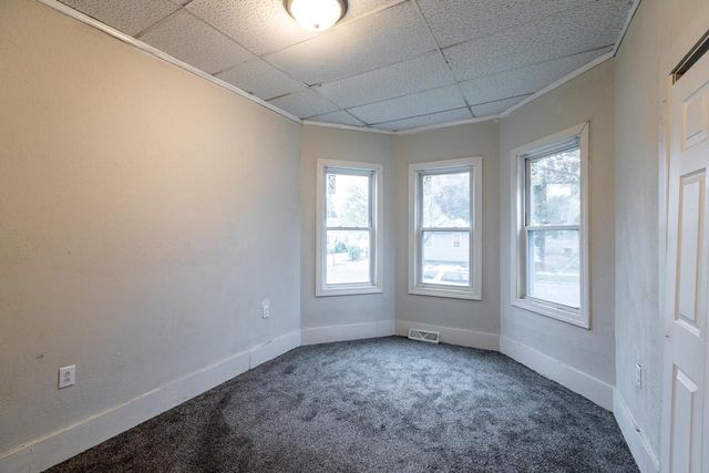 1027 6th STREET S, La Crosse, WI 54601