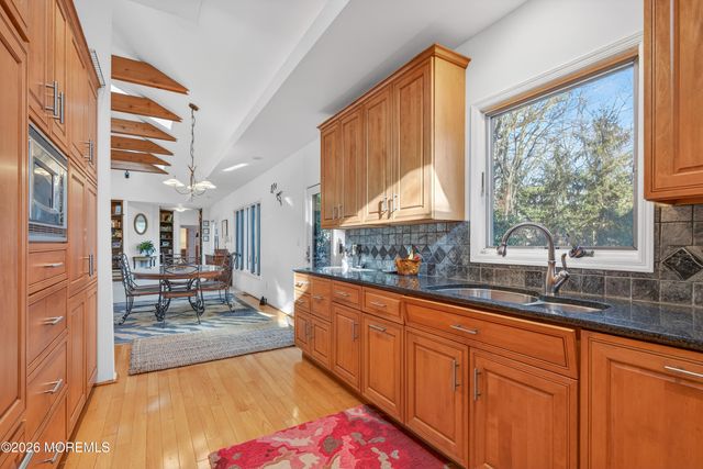 184 Smithburg Road, Manalapan, NJ 07726