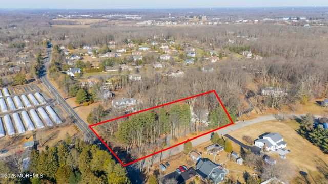 184 Smithburg Road, Manalapan, NJ 07726