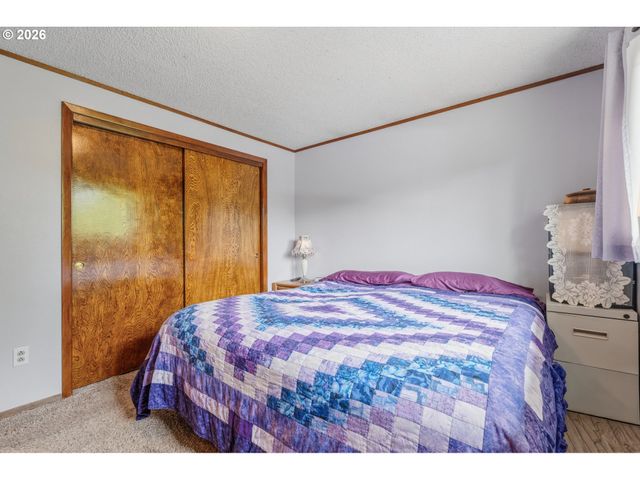 3343 Se DESWELL St, Milwaukie, OR 97267