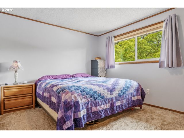 3343 Se DESWELL St, Milwaukie, OR 97267