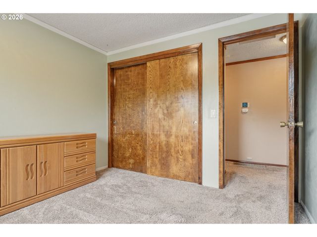 3343 Se DESWELL St, Milwaukie, OR 97267