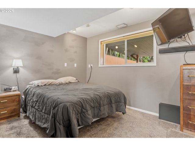 3343 Se DESWELL St, Milwaukie, OR 97267