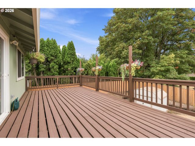3343 Se DESWELL St, Milwaukie, OR 97267