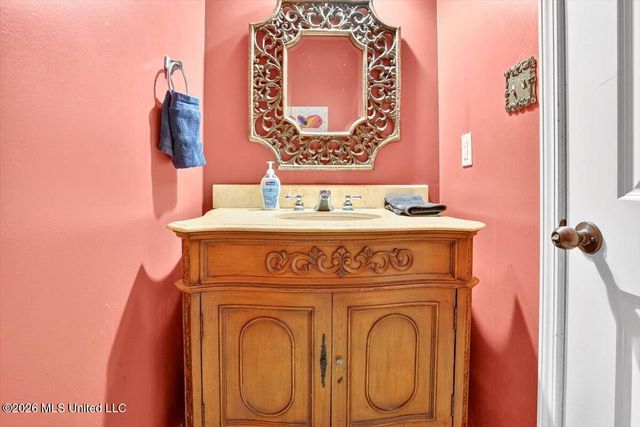 3820 College Bluff, Olive Branch, MS 38654
