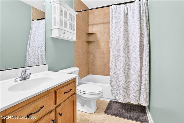 3820 College Bluff, Olive Branch, MS 38654