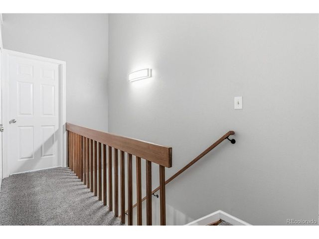 1937 S Balsam St, Lakewood, CO 80227