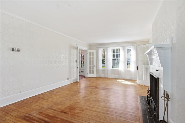 64 Greene Street, North Andover, MA 01845