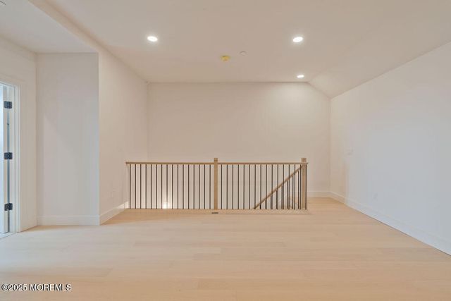 1 Railroad Avenue B3, Avon-by-the-sea, NJ 07717