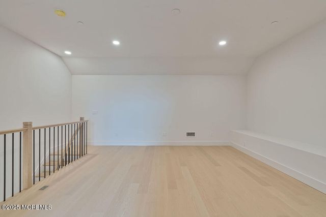 1 Railroad Avenue B3, Avon-by-the-sea, NJ 07717