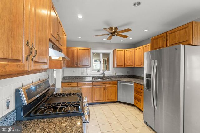101 MAPLE AVE, Delanco, NJ 08075