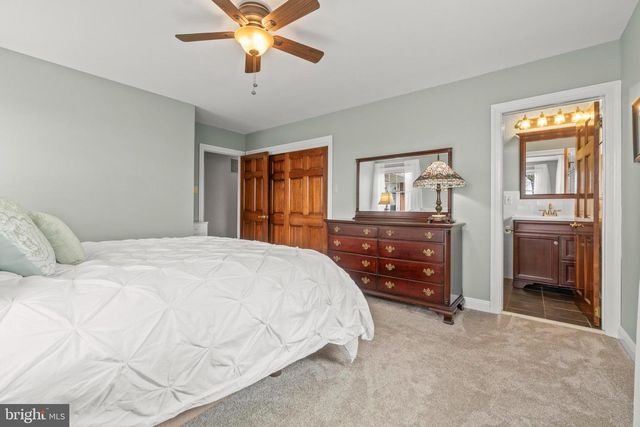 101 MAPLE AVE, Delanco, NJ 08075