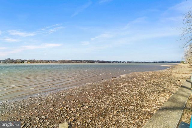 101 MAPLE AVE, Delanco, NJ 08075